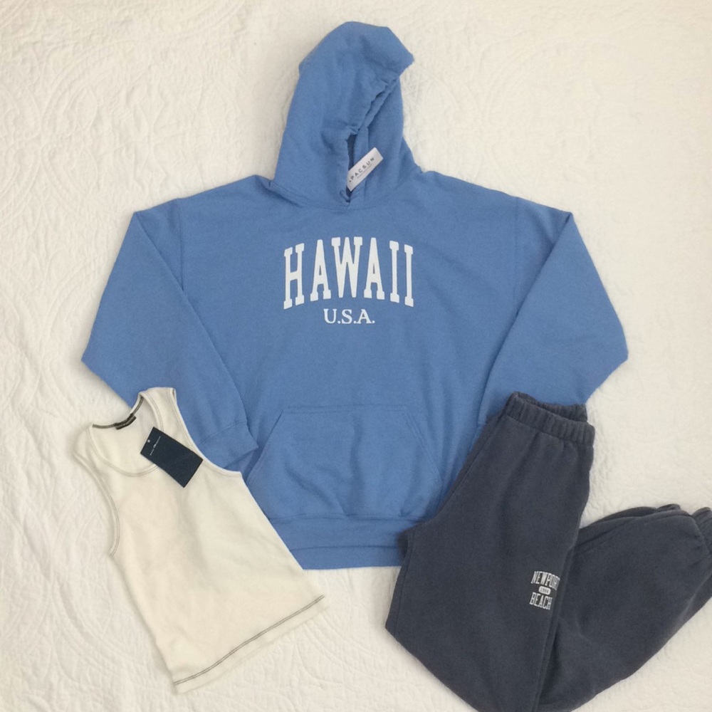 • giveaway - brandy melville •